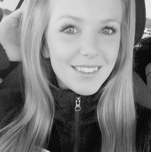 Meet your Posher, Sabrina